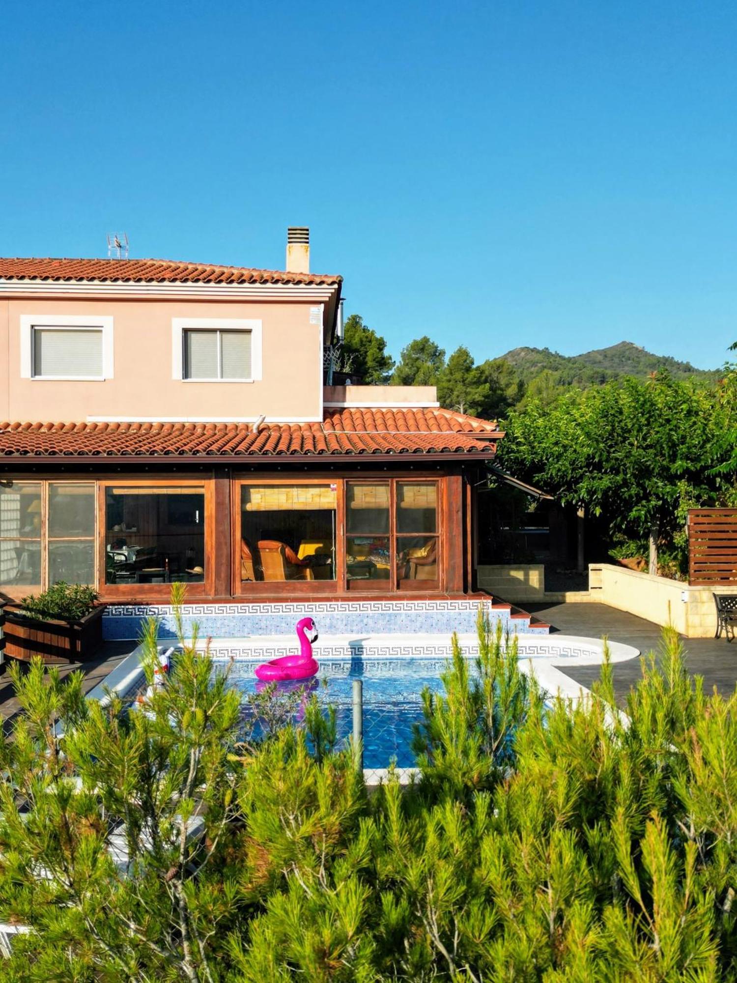 Villa Du Lac Speciale Pour Famille Avec Enfant Riudecanyes Exterior photo